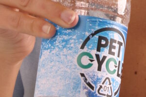 Petcycle PET Einweg Flasche Stoffkreislauf Ökobilanz IMG 4196 Ausschnitt
